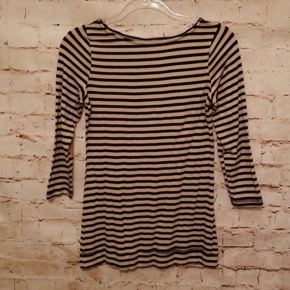 h.i.p. stripes top